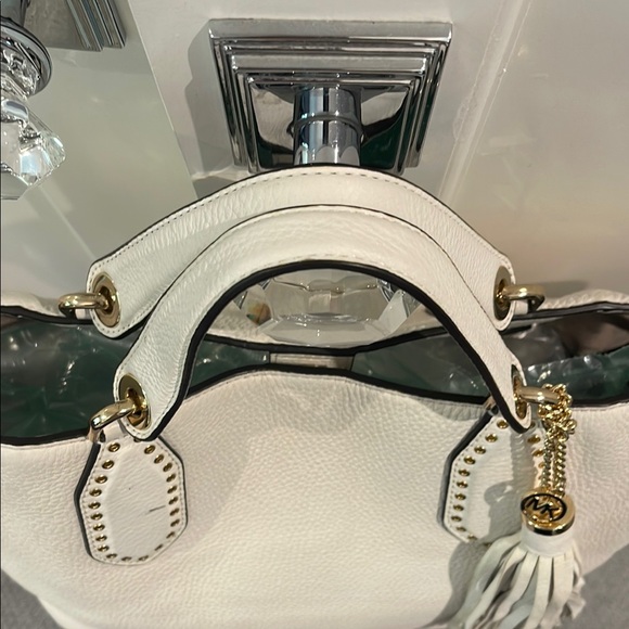 NWT - Michael Kors Gold and White Tote with Structured Design - Picture 5 of 13